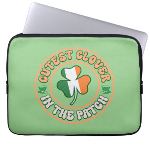 St. Patrick's Day Charm Niedliche Klee im Patch Laptopschutzhülle