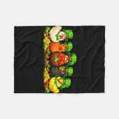 St patricks day chickens lucky shamrock chicken fleecedecke (Vorderseite (Horizontal))