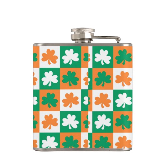 St. Patrick's Day Clovers Flachmann (Rückseite)