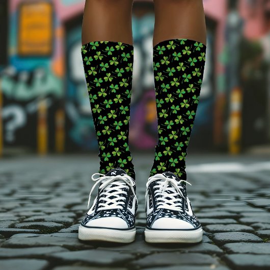St Patricks Day Cooles Kleeblatt Muster Green Blac Socken