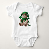 St. Patrick's Day Crochet-Look Bear Baby Strampler (Vorderseite)