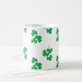 St. Patrick's Day Custom Kleeblatt Tasse (Mittel)