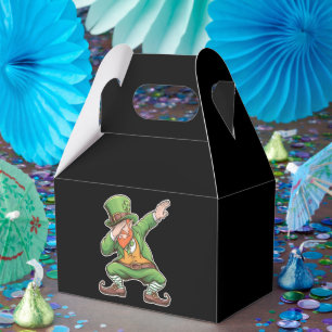 St Patricks Day Dab Dabbing Kobold in Grün Geschenkschachtel
