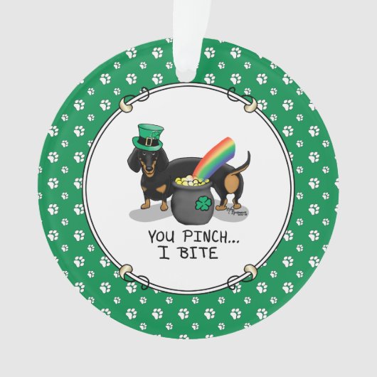 St. Patrick's Day Dackel (schwarz & tan) Ornament (Vorderseite)