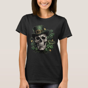 St Patricks Day Dark Irish Skull mit Kleeblättern T-Shirt