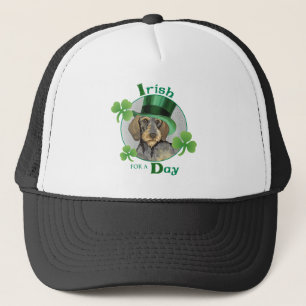 St. Patrick's Day Drahthaar Dackel Truckerkappe