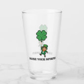 St. Patrick's Day Erhebt Eure Stimmung Glas (Vorderseite)