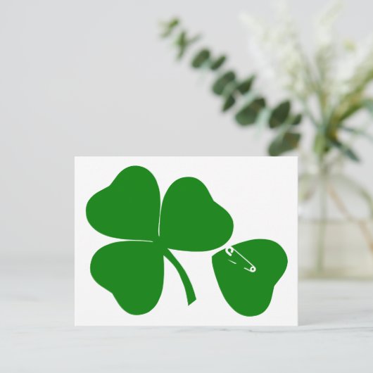 St Patrick's Day Get Lucky Safety Button Postkarte (Stehend Vorderseite)