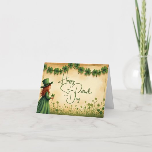 St. Patrick's Day Girl mit Kleeblättern Karte (Vorderseite)