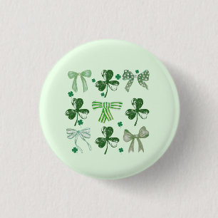 St. Patrick's Day Glücksklee und Schleife Button
