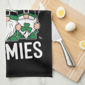 St Patricks Day Glückskleeblatt Leopard Gnome Geschirrtuch (Viertel Falte)