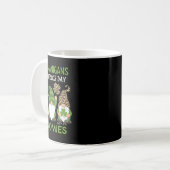 St Patricks Day Glückskleeblatt Leopard Gnome Iris Kaffeetasse (Vorderseite Links)