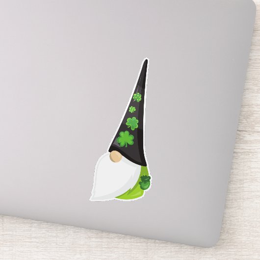 St. Patrick's Day Gnome, Niedlicher Gnome, Clovers Aufkleber (Detail)