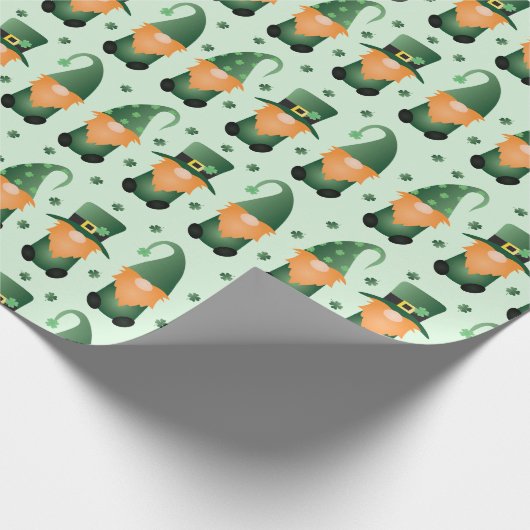 St Patricks Day Gnome Pattern Geschenkpapier (Ecke)
