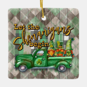 St. Patrick's Day Gnomes in Truck Shenanigans Keramikornament