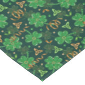 St Patricks day Gold Trefoil Kleeblatt Lucky Tischdecke (Schrägansicht)