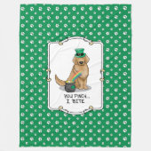 St. Patrick's Day Golden Retriever Dog Fleecedecke (Vorderseite)