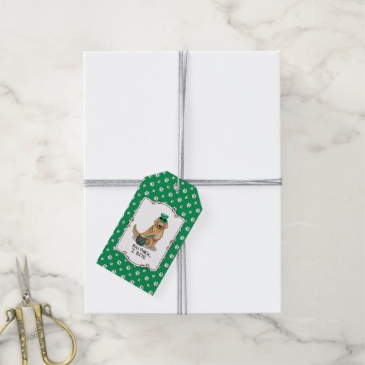 St. Patrick's Day Golden Retriever Dog Geschenkanhänger (Mit Garn)