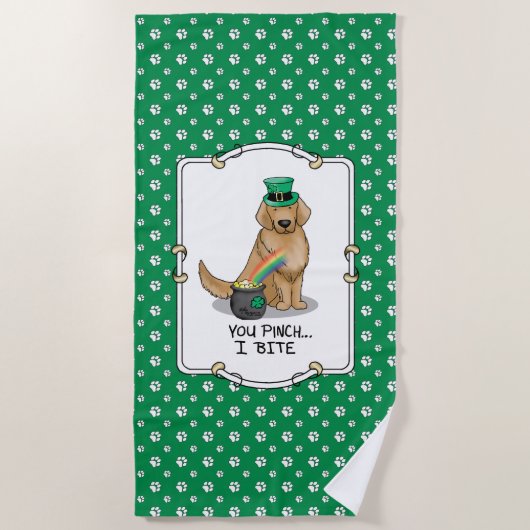 St. Patrick's Day Golden Retriever Dog Strandtuch (Vorderseite)