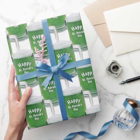 St. Patrick's Day Green Beer Geschenkpapier (Schenken)