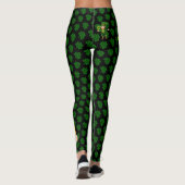 St Patrick's Day Green & Black Personalize Text Leggings (Rückseite)