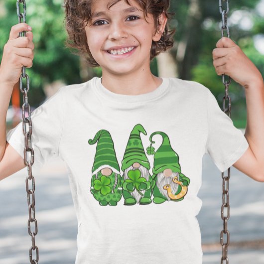 St. Patrick's Day Green Gnomies Gnomes T-Shirt