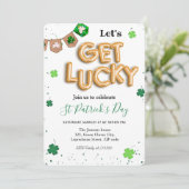 St. Patrick's Day Green Kleeblatt Glück Party Einladung (Stehend Vorderseite)