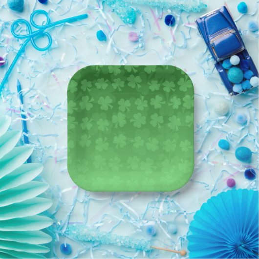 St. Patrick's Day Green Kleeblatts ombre pattern Pappteller (Party)