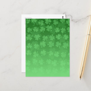 St. Patrick's Day Green Kleeblatts ombre pattern Postkarte