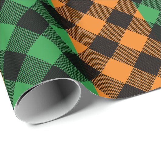 St. Patrick's Day Green Orange Kariert Pattern Geschenkpapier (Rolleneckpunkt)