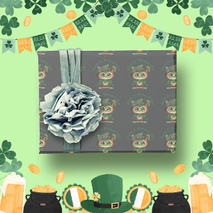 St. Patrick's Day Green Owl personalisiert Geschenkpapier