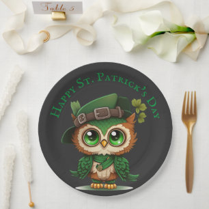 St. Patrick's Day Green Owl personalisiert Pappteller