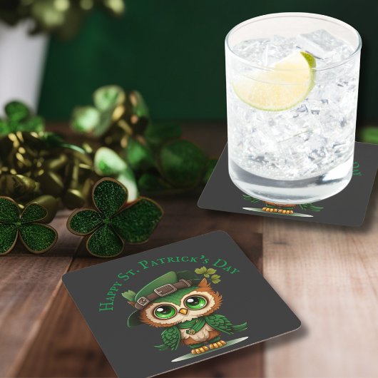 St. Patrick's Day Green Owl personalisiert Rechteckiger Pappuntersetzer