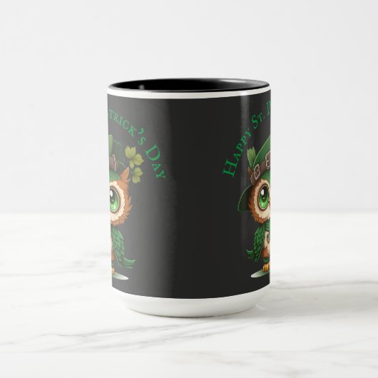St. Patrick's Day Green Owl Tasse (Zentrum)