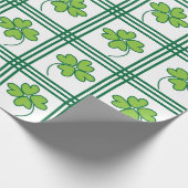 St Patricks Day Green Vierblättriges Kleeblatt Pat Geschenkpapier (Ecke)
