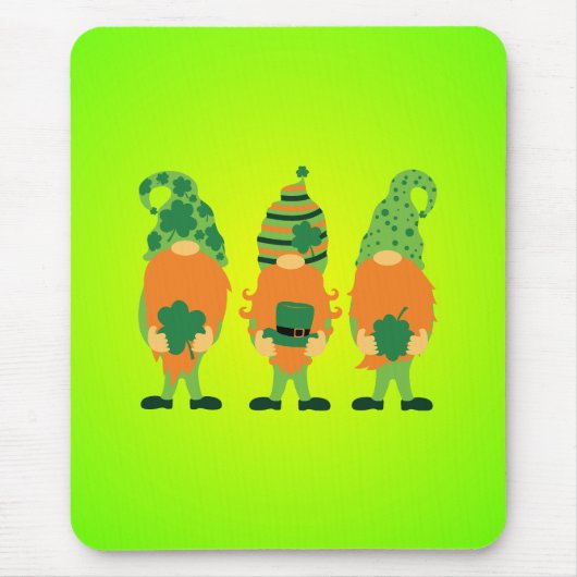 St. Patrick's Day Grnomes Mousepad (Vorne)