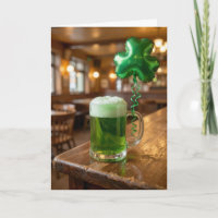 St. Patrick's Day Grüner Bier und Ballon