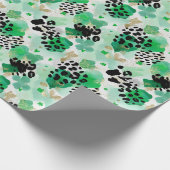 St. Patrick's Day Grüner Leopard & Herz-Kleeblatt Geschenkpapier (Ecke)