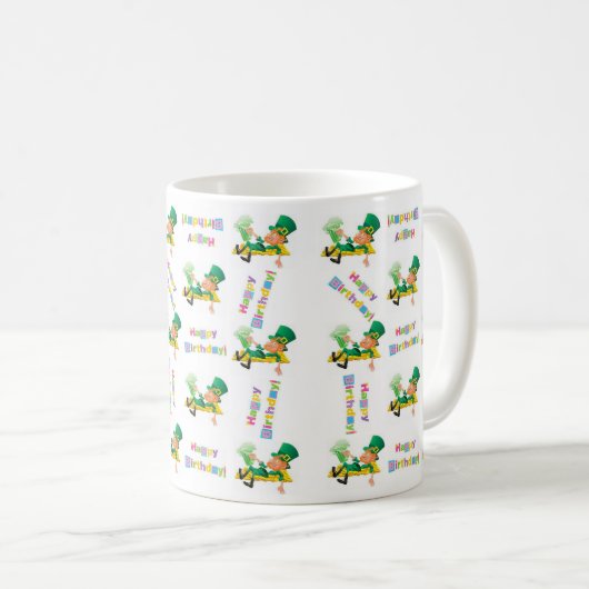 St. Patrick's Day Happy Birthday Tasse (VorderseiteRechts)