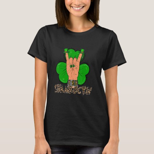 St. Patrick's Day Happy Go Lucky Green Shamrock Ir T-Shirt (Vorderseite)