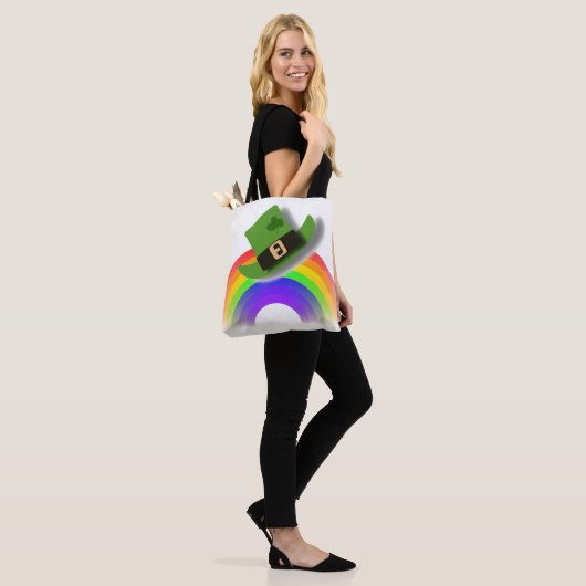 St Patricks Day Hat und Rainbow Tasche (Am Model)