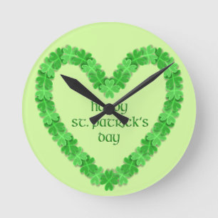 St Patrick's Day Heart Runde Wanduhr