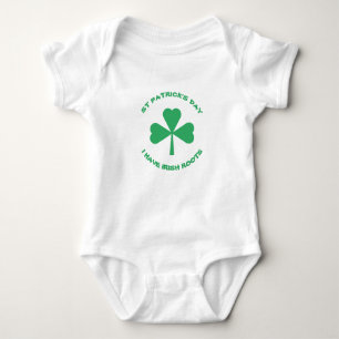 St Patrick's Day I have Irish Roots Green Kleeblat Baby Strampler