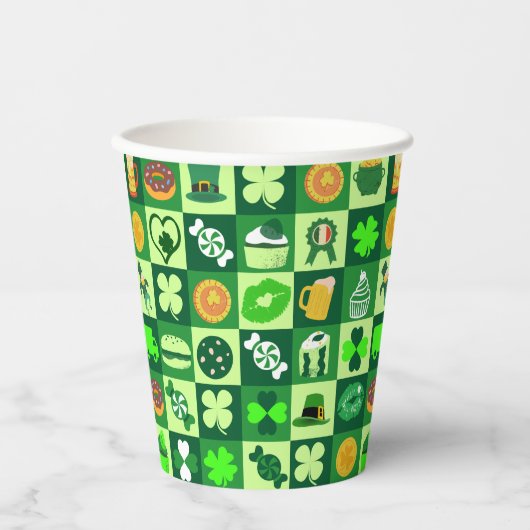 St. Patrick's Day Icons Nahtloses Muster Pappbecher (Vorderseite)