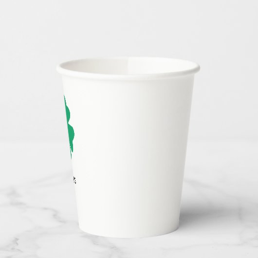 St Patricks Day Individuelle Name Monogram Kleebla Pappbecher (Links)