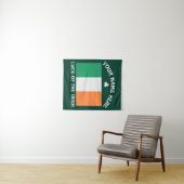 St Patrick's Day Ireland Flag Custom Name Shamrock Wandteppich (Beispiel (Horizontal))
