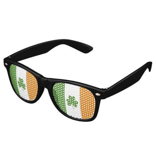 St Patrick's Day Irish Flag mit Kleeblatt Clover Partybrille (Schrägansicht)