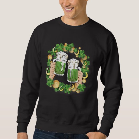 St. Patrick's Day Irish Green Ber, Wine Cup Sweatshirt (Vorderseite)