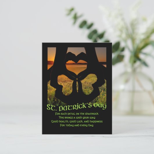 St. Patricks Day Irish Hand Heart Kleeblatt postcd Postkarte (Stehend Vorderseite)