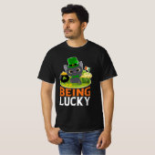 St. Patrick's Day ist glücklich T-Shirt (Vorne ganz)